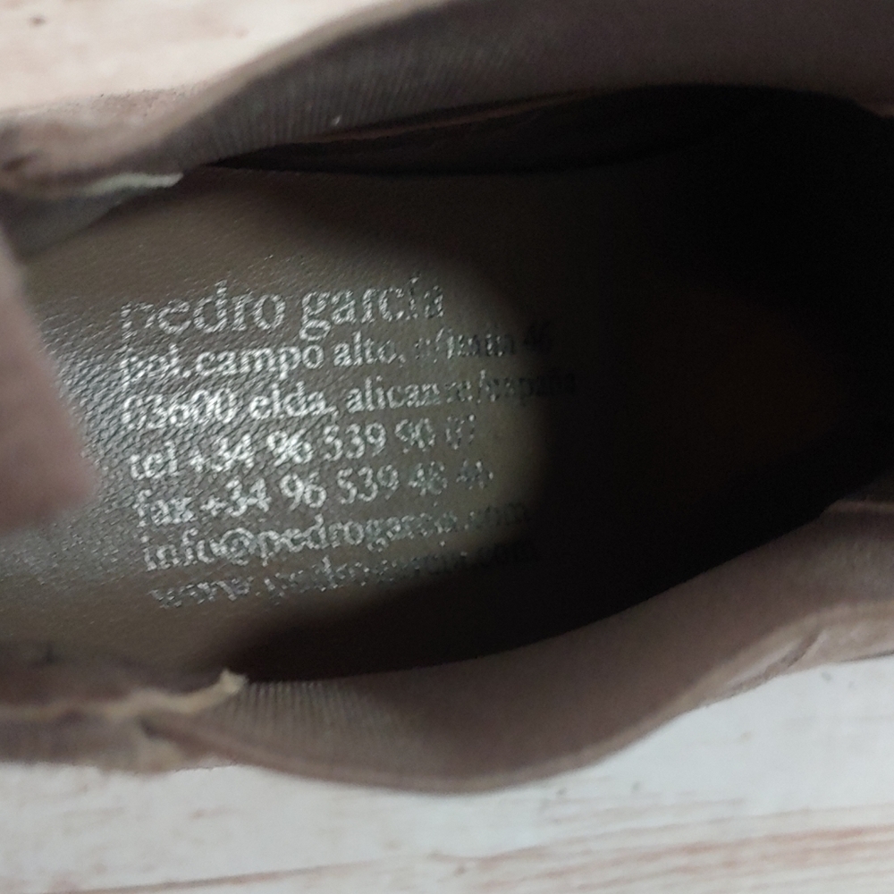 Pedro Garcia Taupe Suede Ankle Booties - Picture 14 of 16